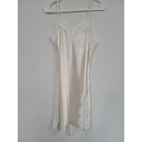 Shein Women's Slip‎ White Dress Lace Top Side Slit size Large #13 - Picture 1 of 4